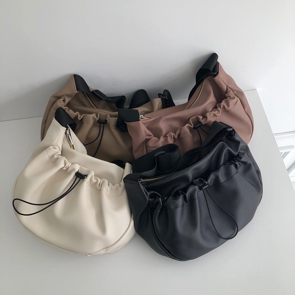 レザー調ストリングショルダーバッグ | レディースファッション レザー調ストリングショルダーバッグ | レディースファッション