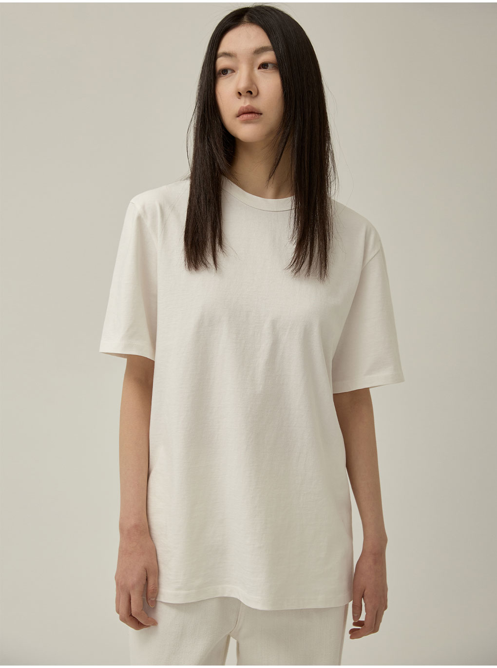 yuthentic ステッチオフショルダーTシャツアイボリー ☆aespa ウィンター 着用！！【YUTHENTIC】ステッチ オフ