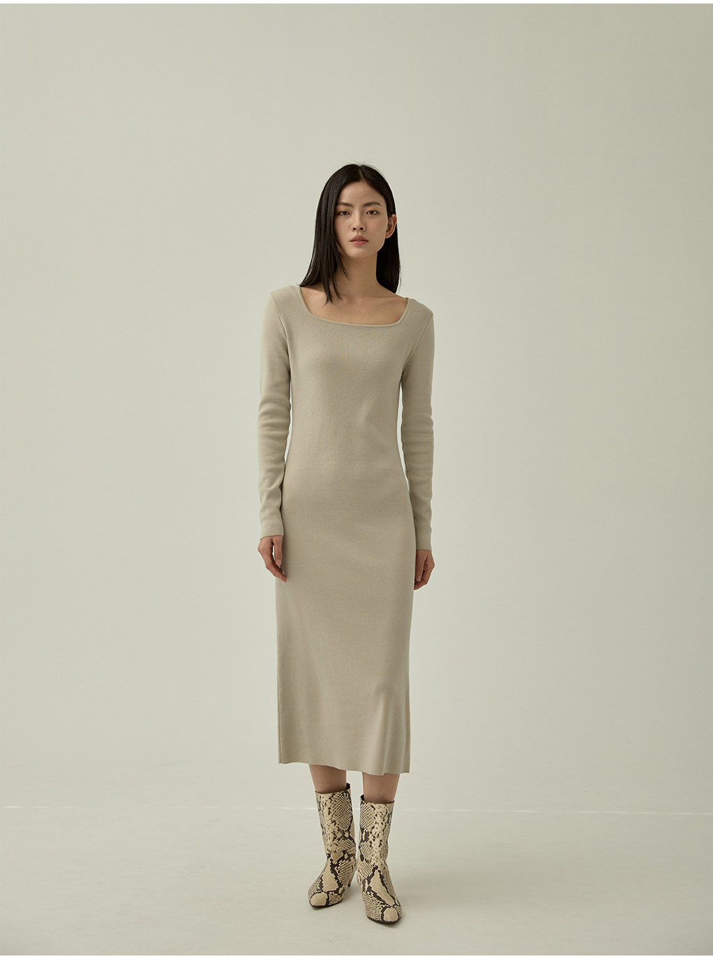 極美品♡ELISABETTA FRANCHI 　ニットワンピース　ベージュ 1320358_info_20220211_165353_7