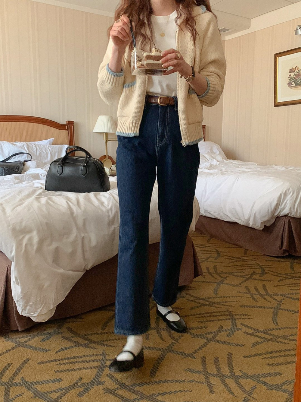 ダークブルー ストレートデニムパンツ