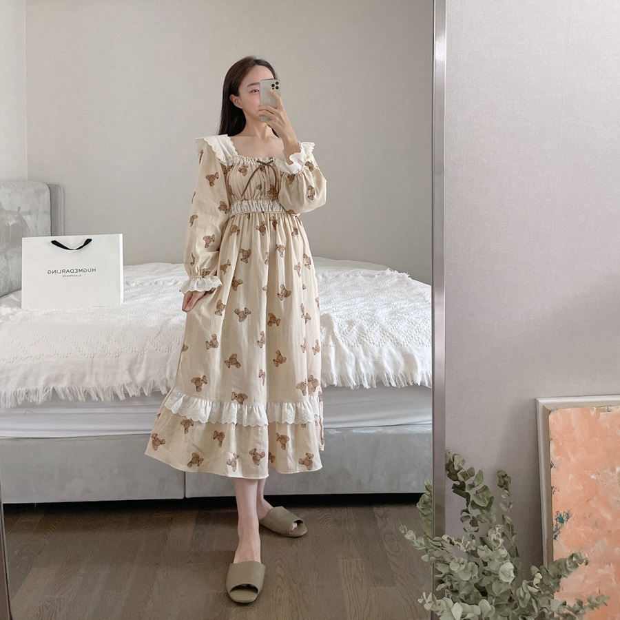 SPAO 公式 こわれたクマ パジャマ ワンピース 韓国キャラ IVORY ゴムギャザークマ柄パジャマワンピース | レディース