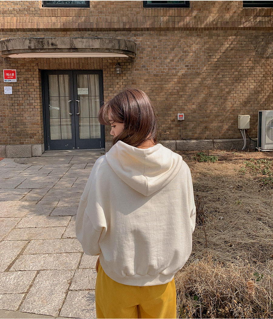 レタリング刺繡クロップドパーカー | レディースファッション通販 - DHOLIC