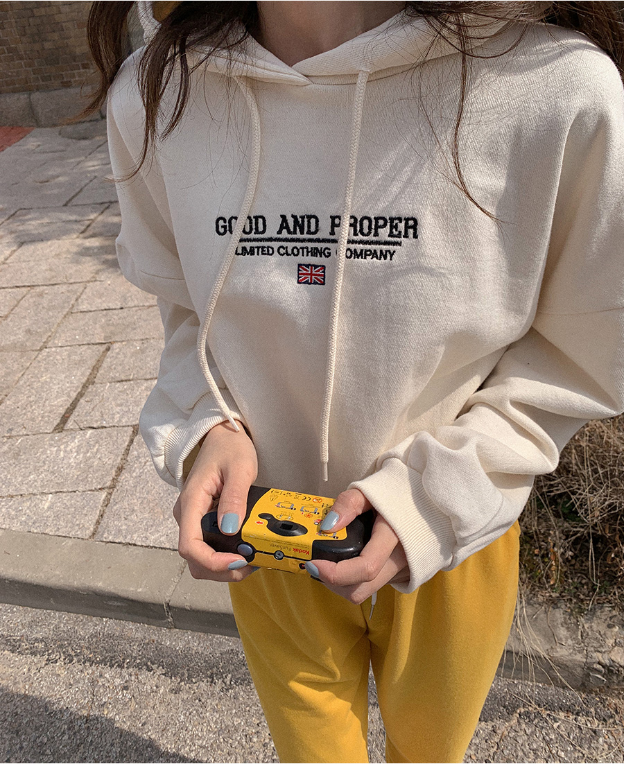 レタリング刺繡クロップドパーカー | レディースファッション通販 - DHOLIC