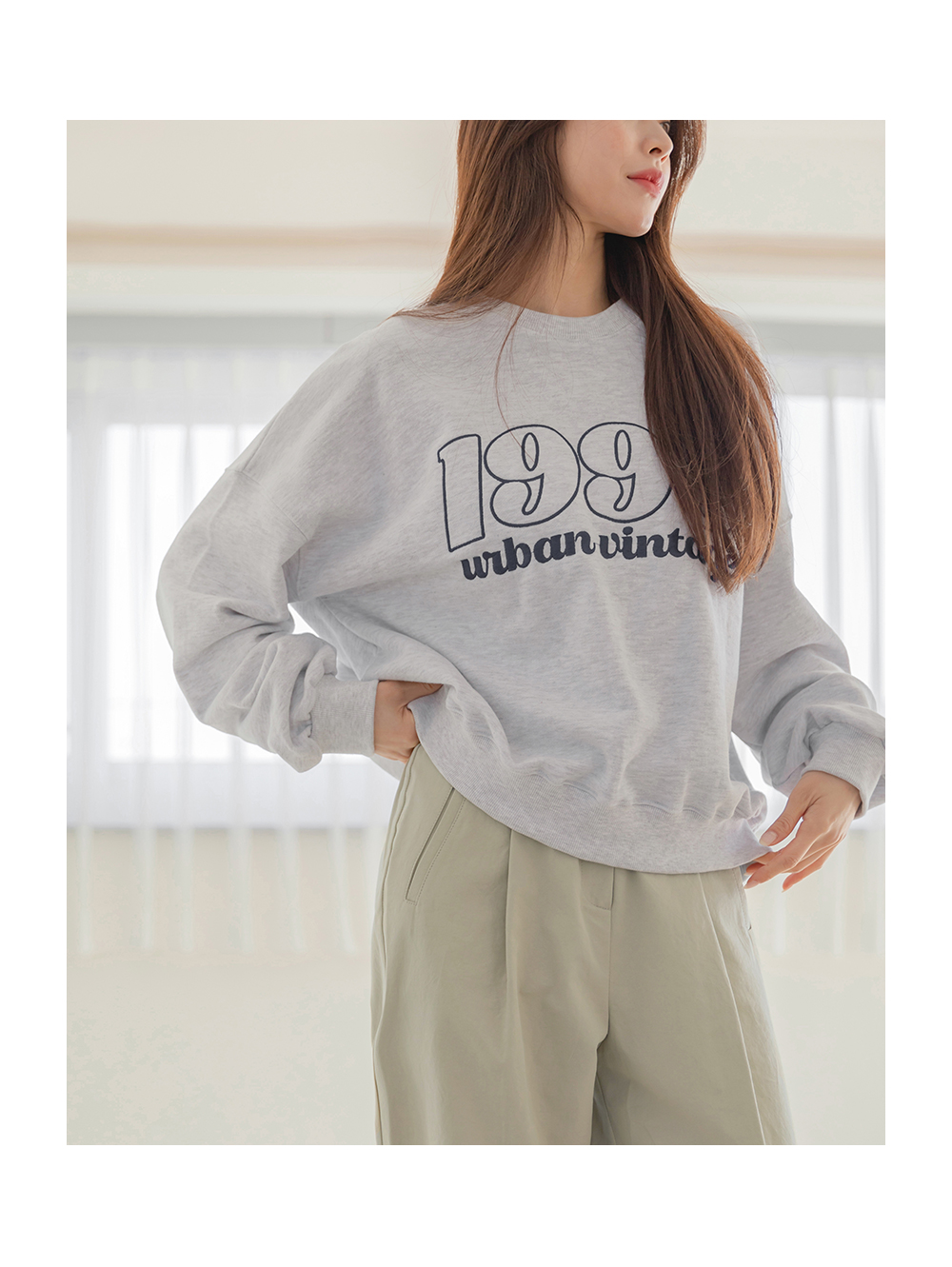 1993刺繍スウェット | レディースファッション通販 - DHOLIC