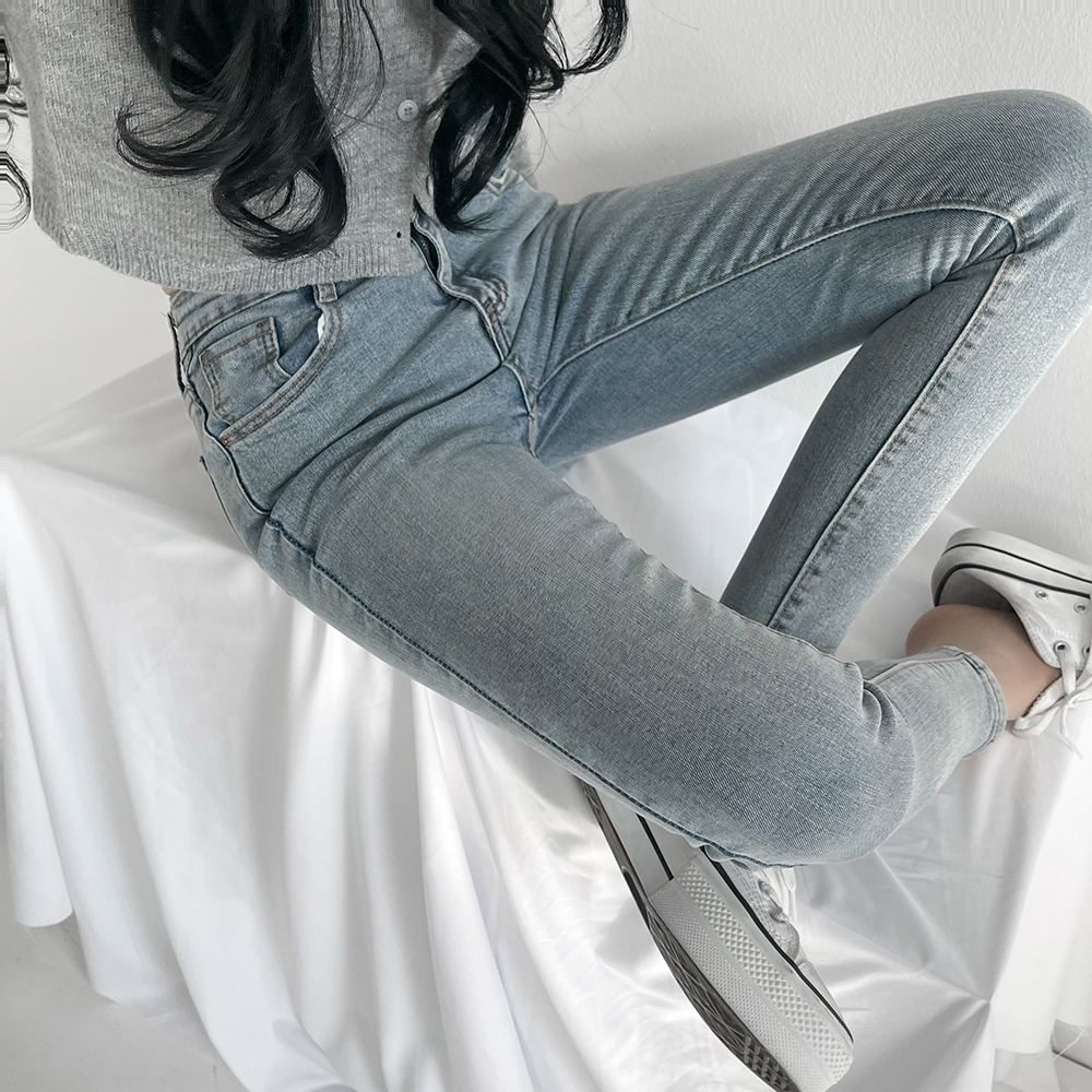 ライトブルースキニーデニムパンツ | レディースファッション通販 - DHOLIC