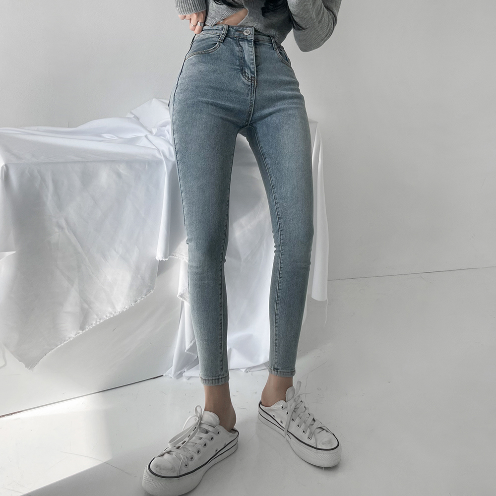 A.P.C. ダークブルー スキニーデニム A.P.C. ダークブルー スキニーデニム A.P.C デニム スキニー