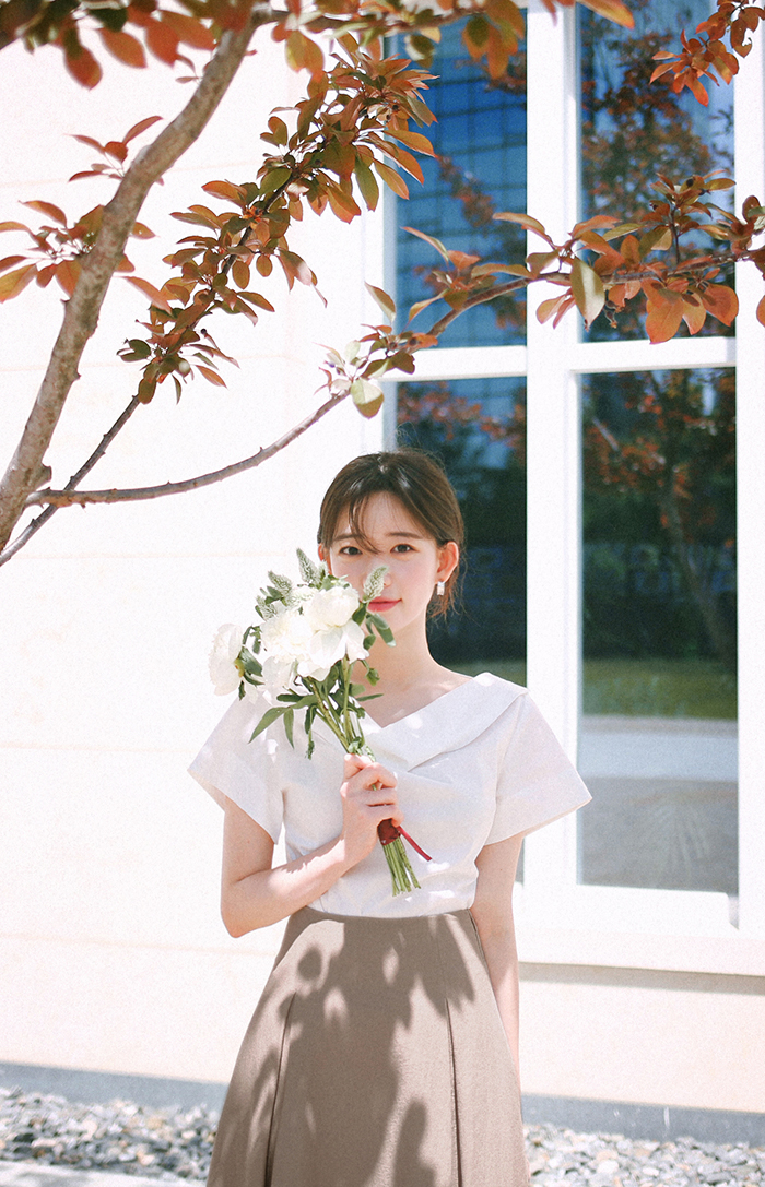 ピンタックボートネックブラウス | レディースファッション通販 - DHOLIC