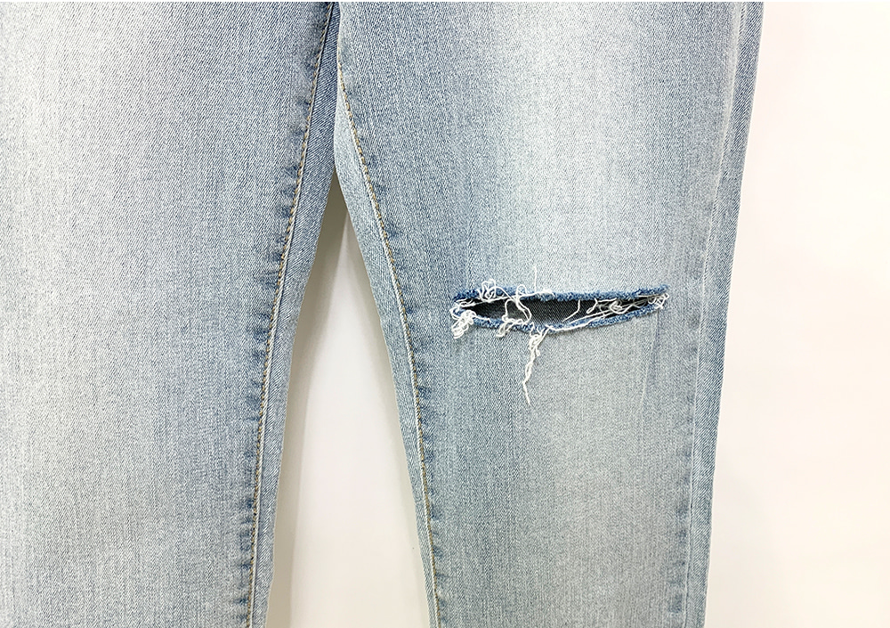 DAMAGE DENIM SLIM PANTS｜HOLIDAY（ホリデイ）OFFICIAL ONLINE