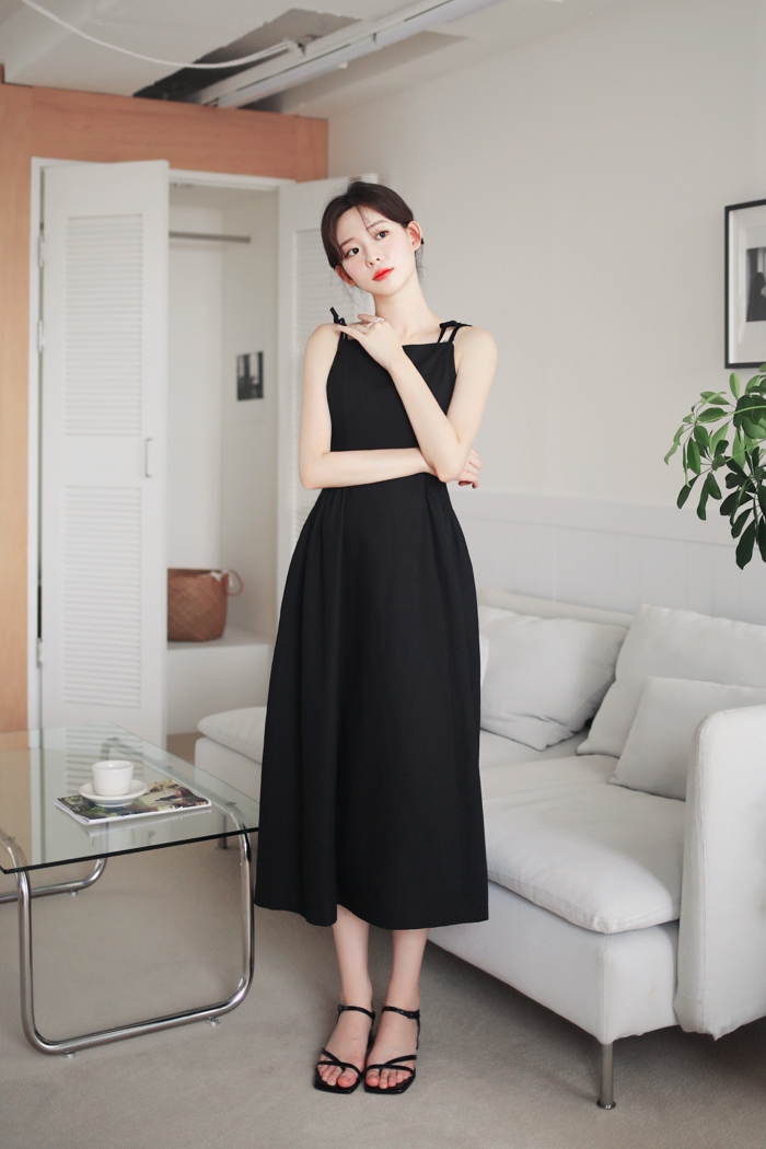 【CAROLINA HERRERA】ミディワンピース ギャザー入り 1427500_info_20220720_104041_4
