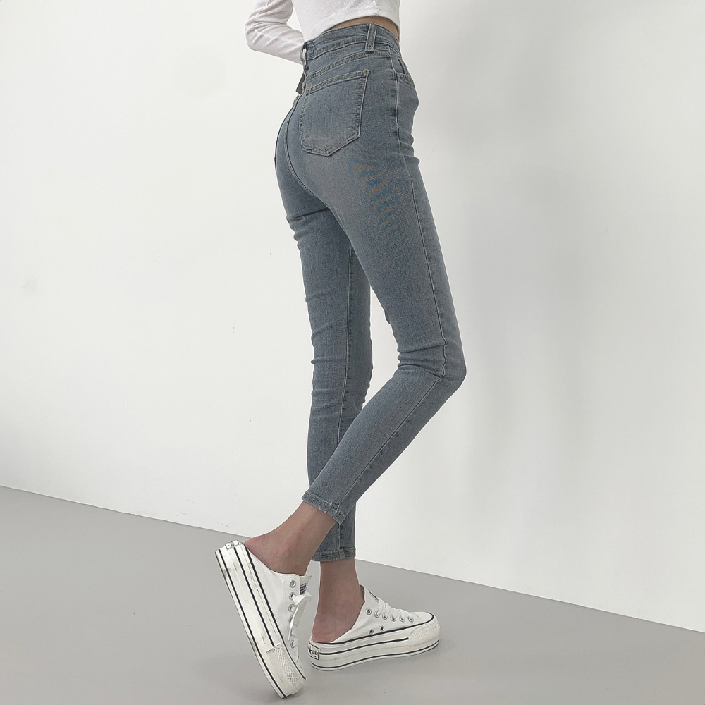 3TYPEライトグレースキニーデニムパンツ | レディース