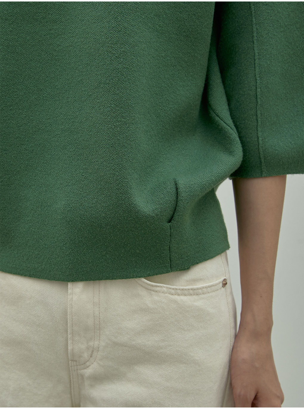 新品ライトグリーン Vネック バルーンスリーブセーター バルーンスリーブニット(グリーン) | レディースファッション