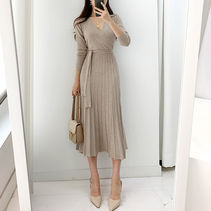 Gforeワンピース カシュクールニットプリーツワンピース | レディースファッション通販