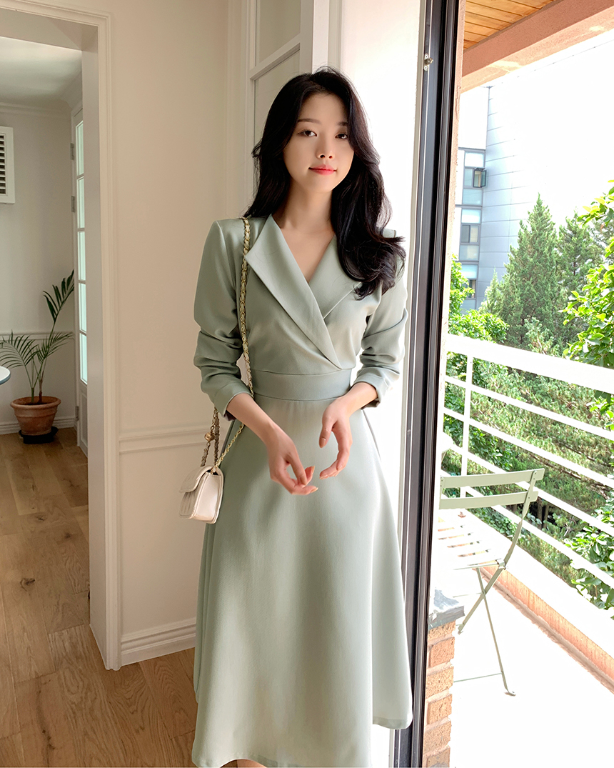 美品】カルヴェン ワントーンセットアップ◎ カシュクールフレア