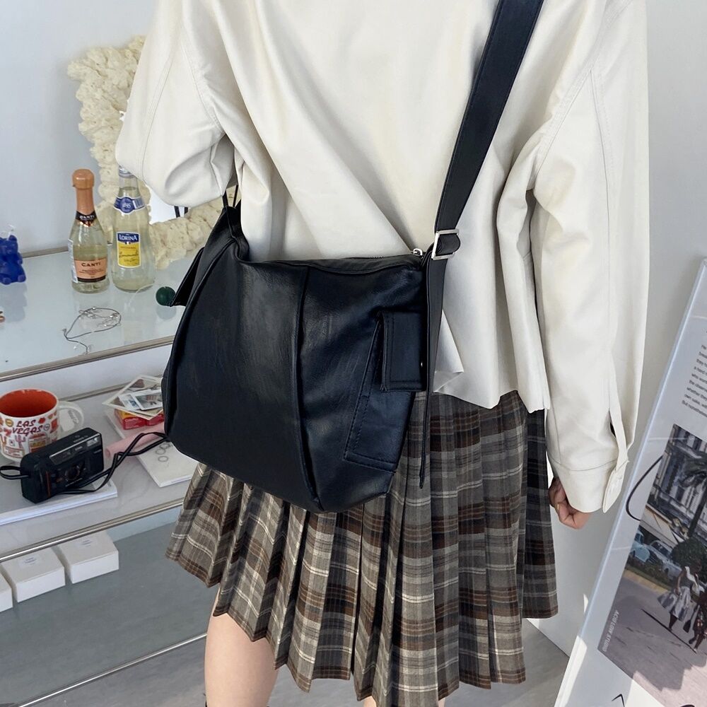 サイドポケットショルダーバッグ | レディースファッション通販