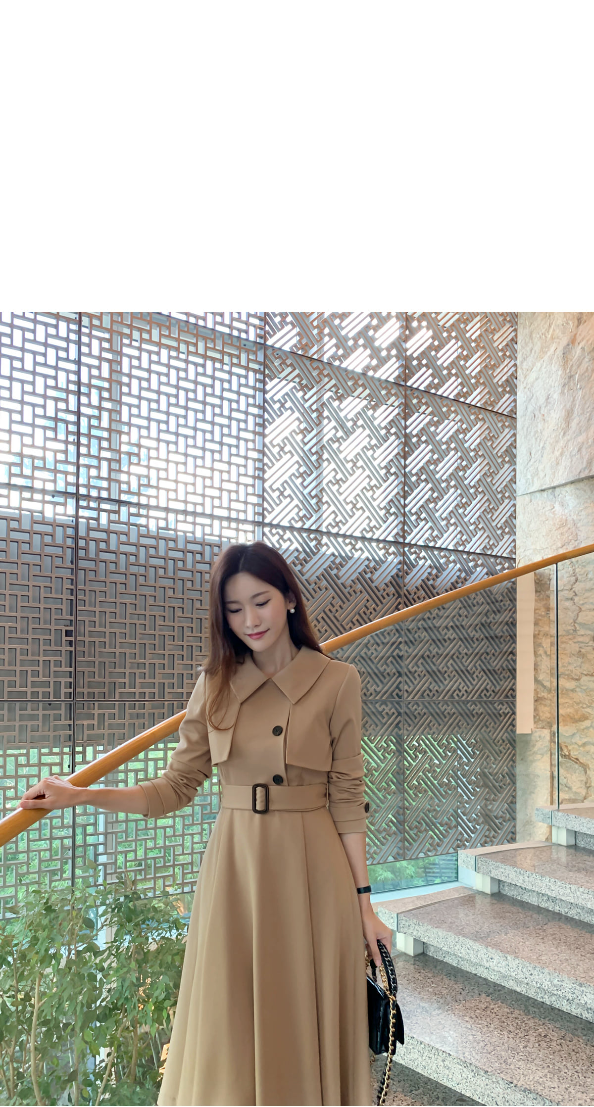 ベルト付ワイドカラートレンチ風ワンピース | レディースファッション