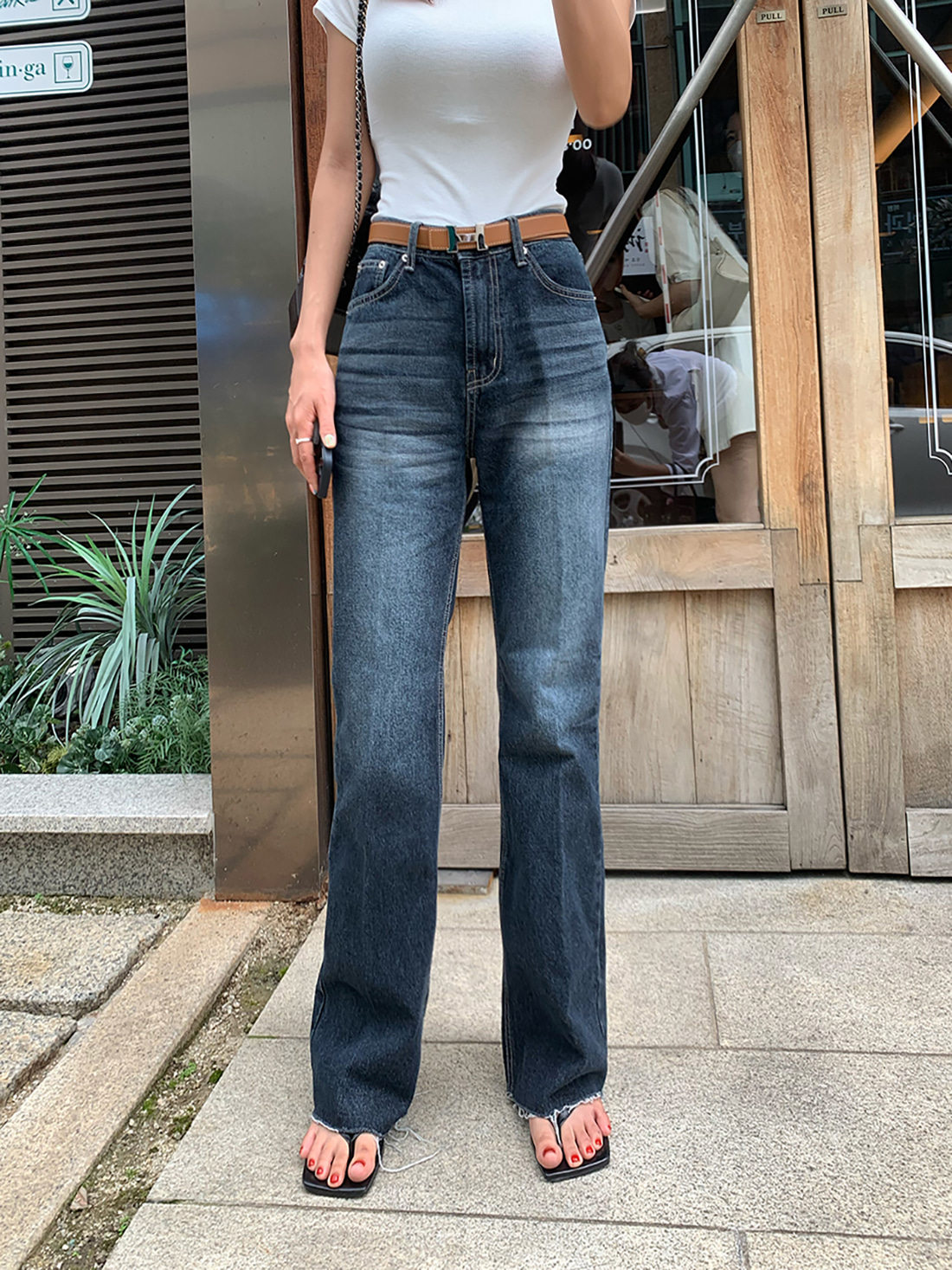 ウォッシングダークデニムパンツ | レディースファッション通販