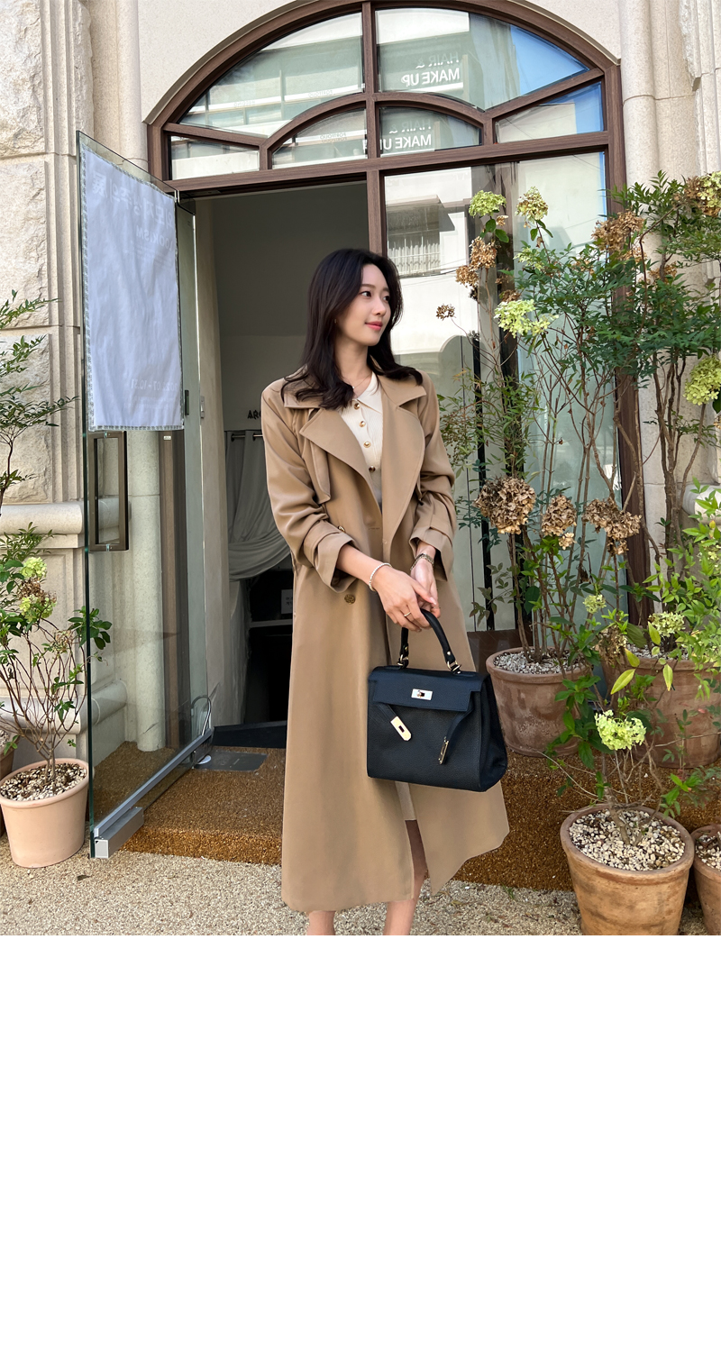 ストラップ付ゴールドボタントレンチコート | レディース
