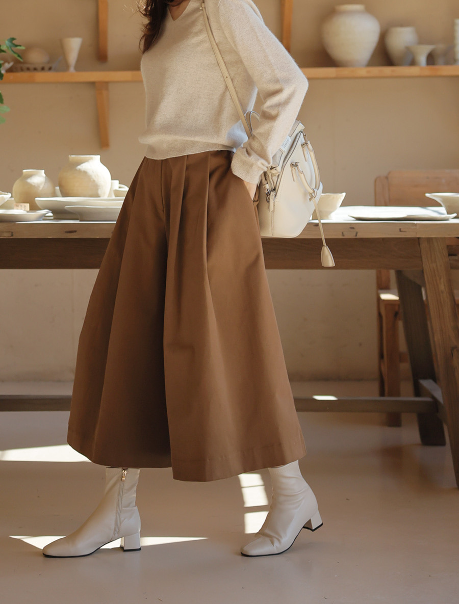 極美品✨定価１.１万❤️　ベージュ　ラクーンカシミヤ混 Vネックプルオーバー◆ アニュアンス anuans ラクーンVネックニットプルオーバー