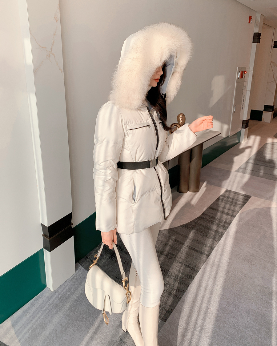 ベルト付ファーフードダウンジャンパー | レディースファッション通販