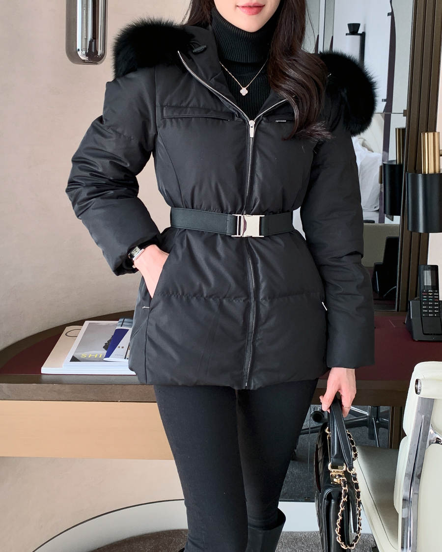 ベルト付ファーフードダウンジャンパー | レディースファッション通販