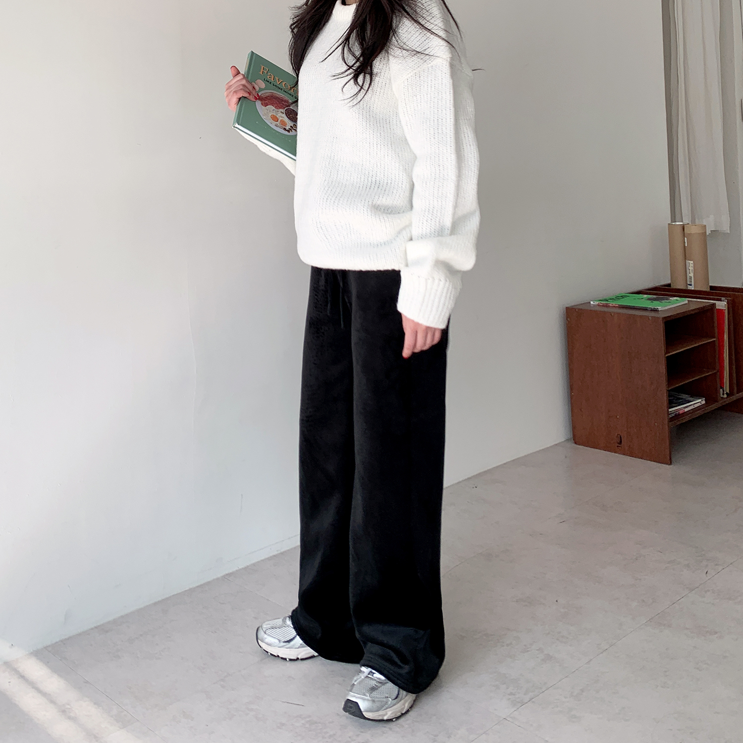 ファー裏地コーデュロイワイドパンツ |
