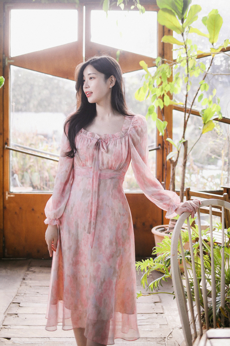 フリルネックフローラルシフォンワンピース(PINK) | レディース