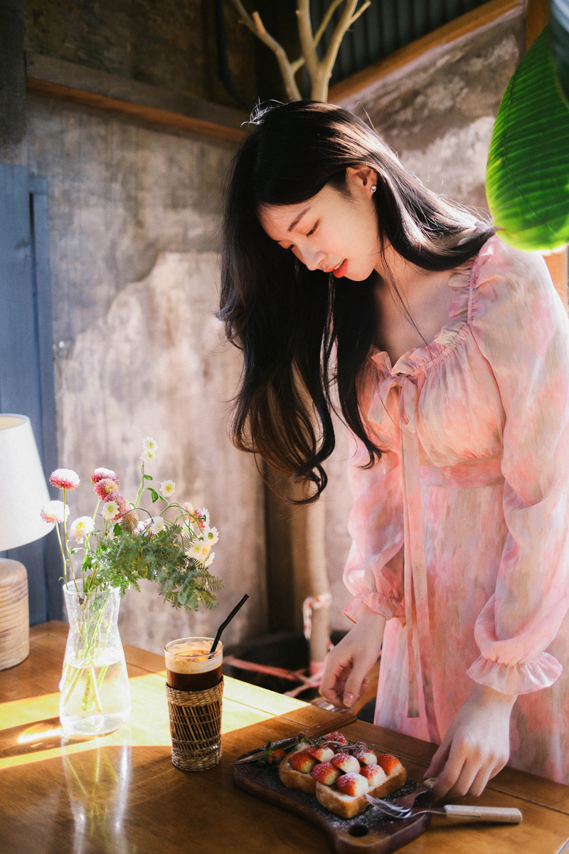 フリルネックフローラルシフォンワンピース(PINK) | レディース