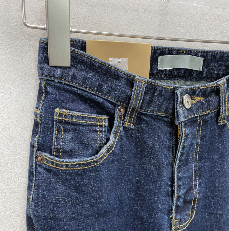 ダークブルーフレアデニムパンツ | レディースファッション通販