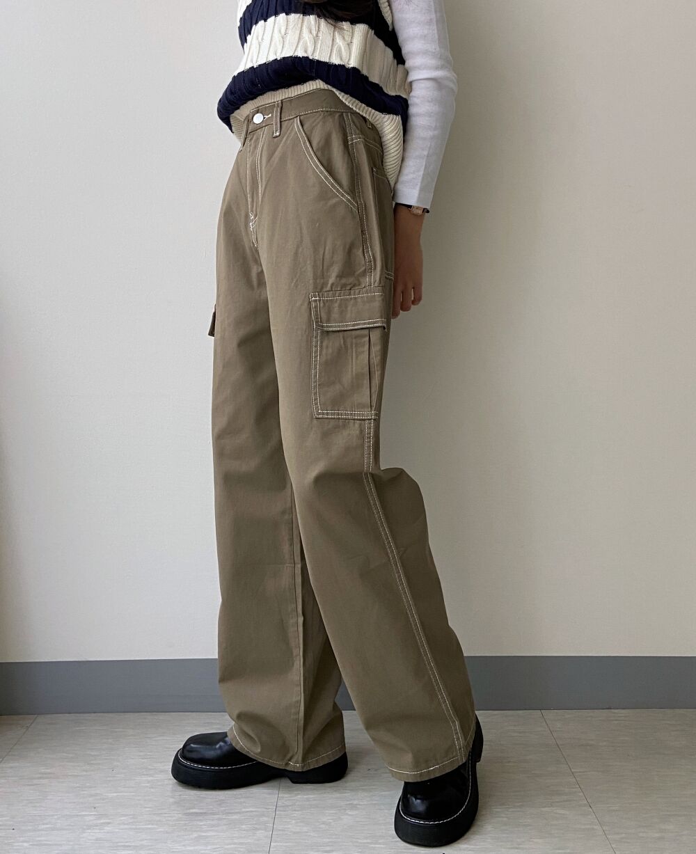 ステッチカーゴワイドパンツ | レディースファッション通販 - DHOLIC