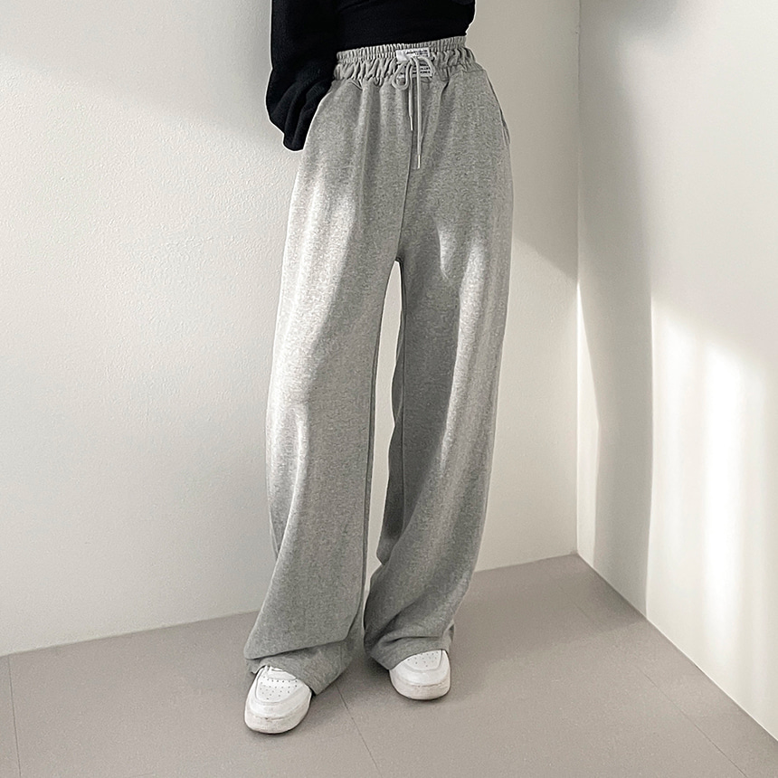 alo 正規品　新品タグ付　スエットパンツ alo 正規品 新品タグ付 スエットパンツ （ウエストタグ