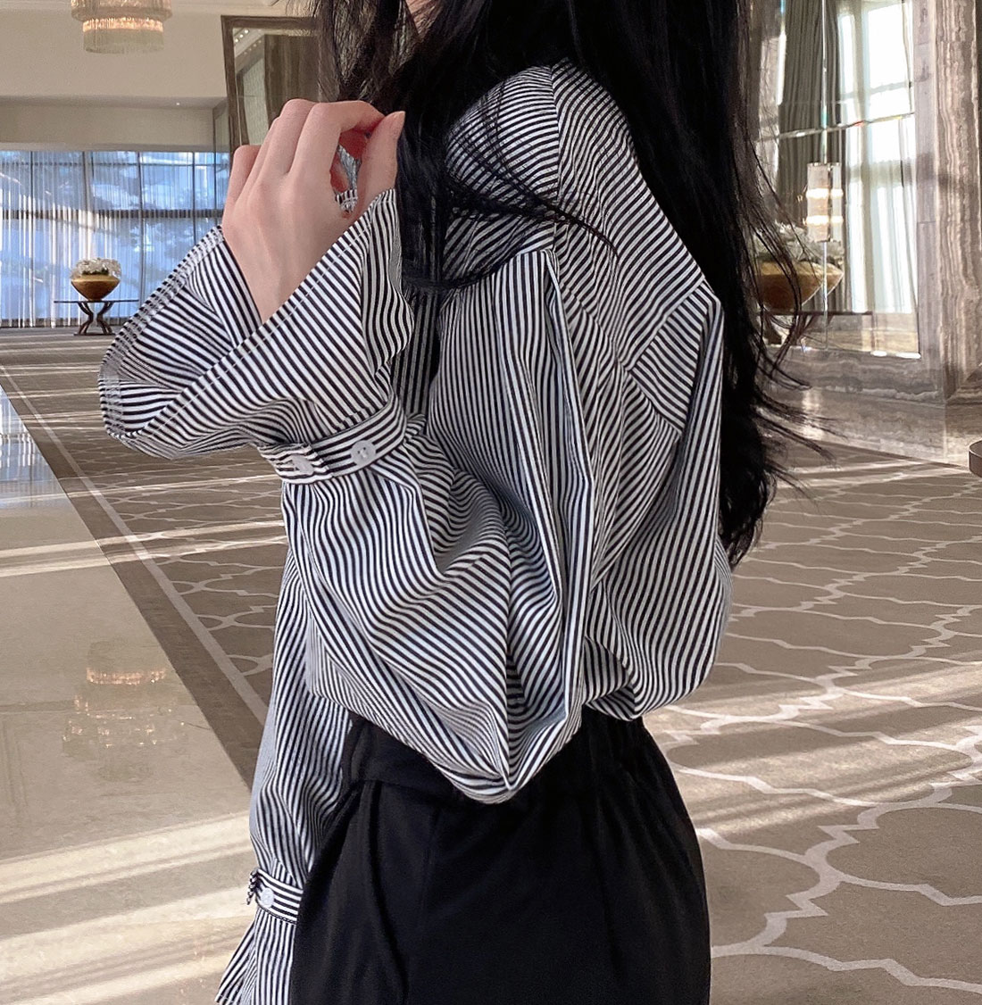 1607850_info_20230330_182322_9