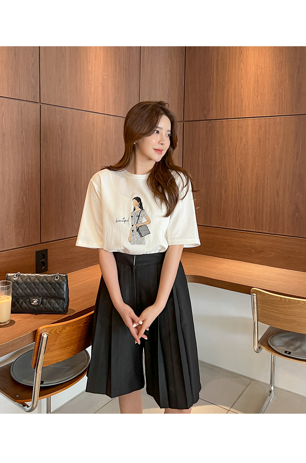 刺繍スパンコールTシャツ | レディースファッション通販 - DHOLIC