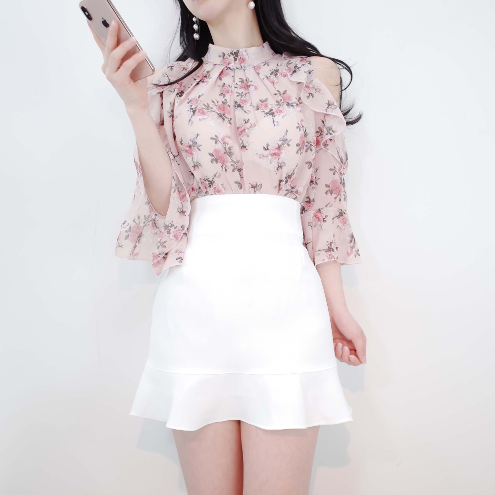 ショルダーオープン花柄フリルブラウス | レディースファッション通販