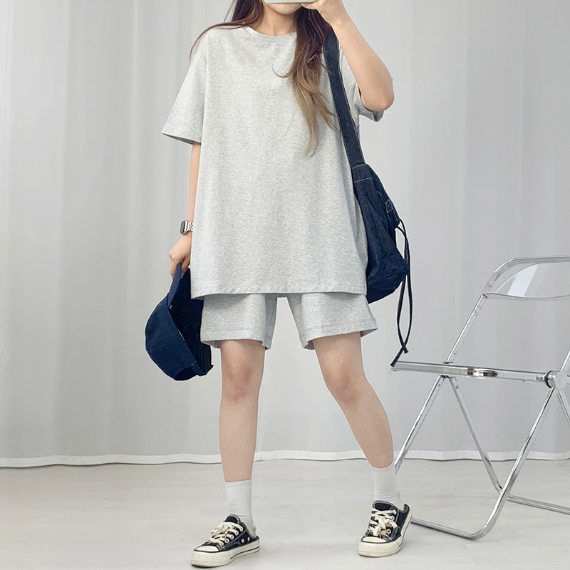 boohoo◆ブークレ◆半袖◆Tシャツ&ショートパンツ◆セット 半袖Tシャツ&ショートパンツSET | レディースファッション通販