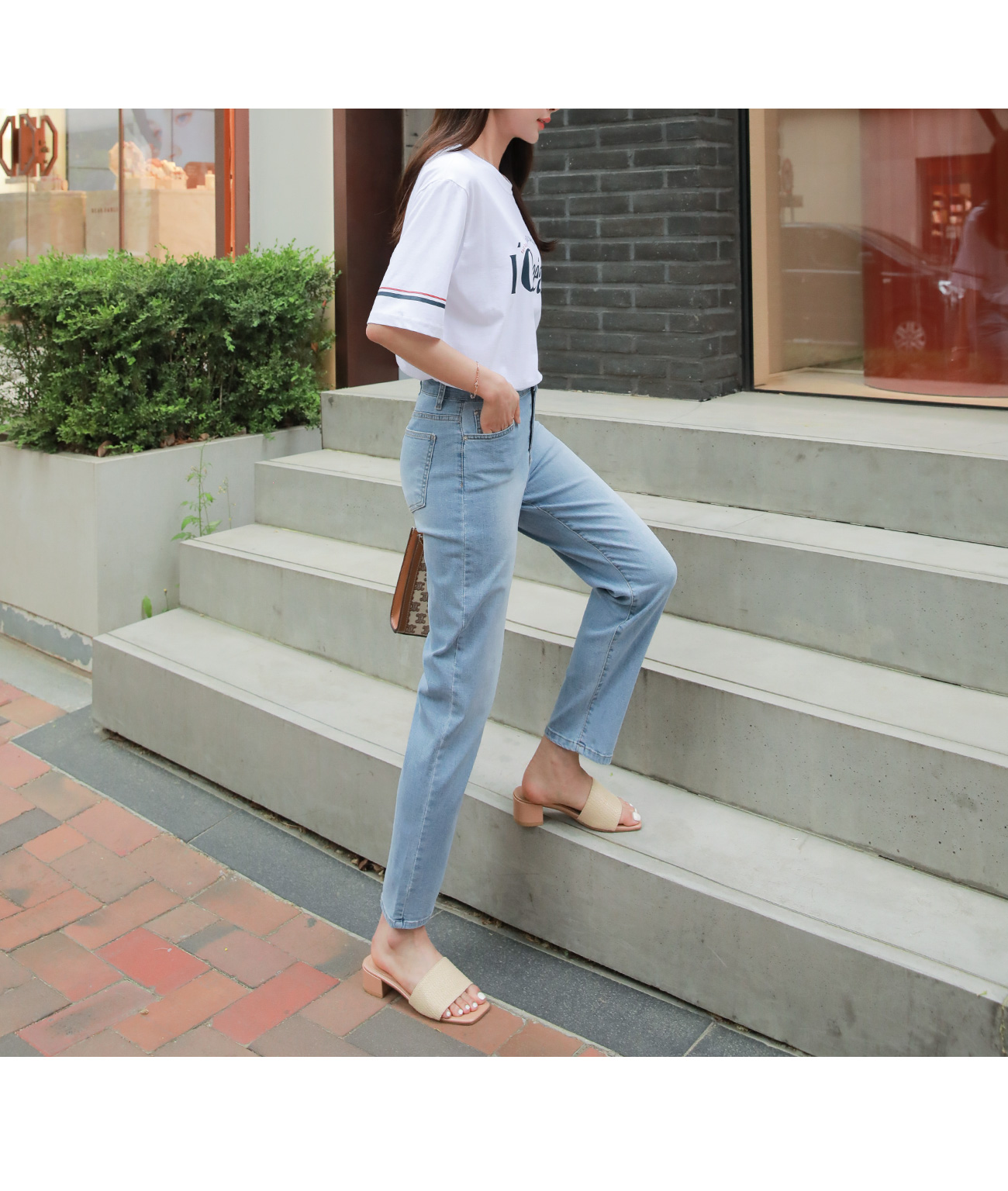 スリムテーパードデニムパンツ | レディースファッション通販