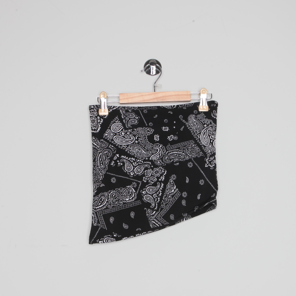 ペイズリーバンダナチューブトップ | レディースファッション通販