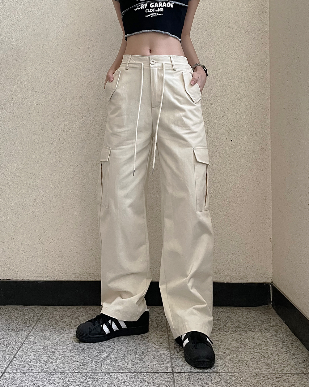 ストラップカーゴワイドパンツ | レディースファッション通販