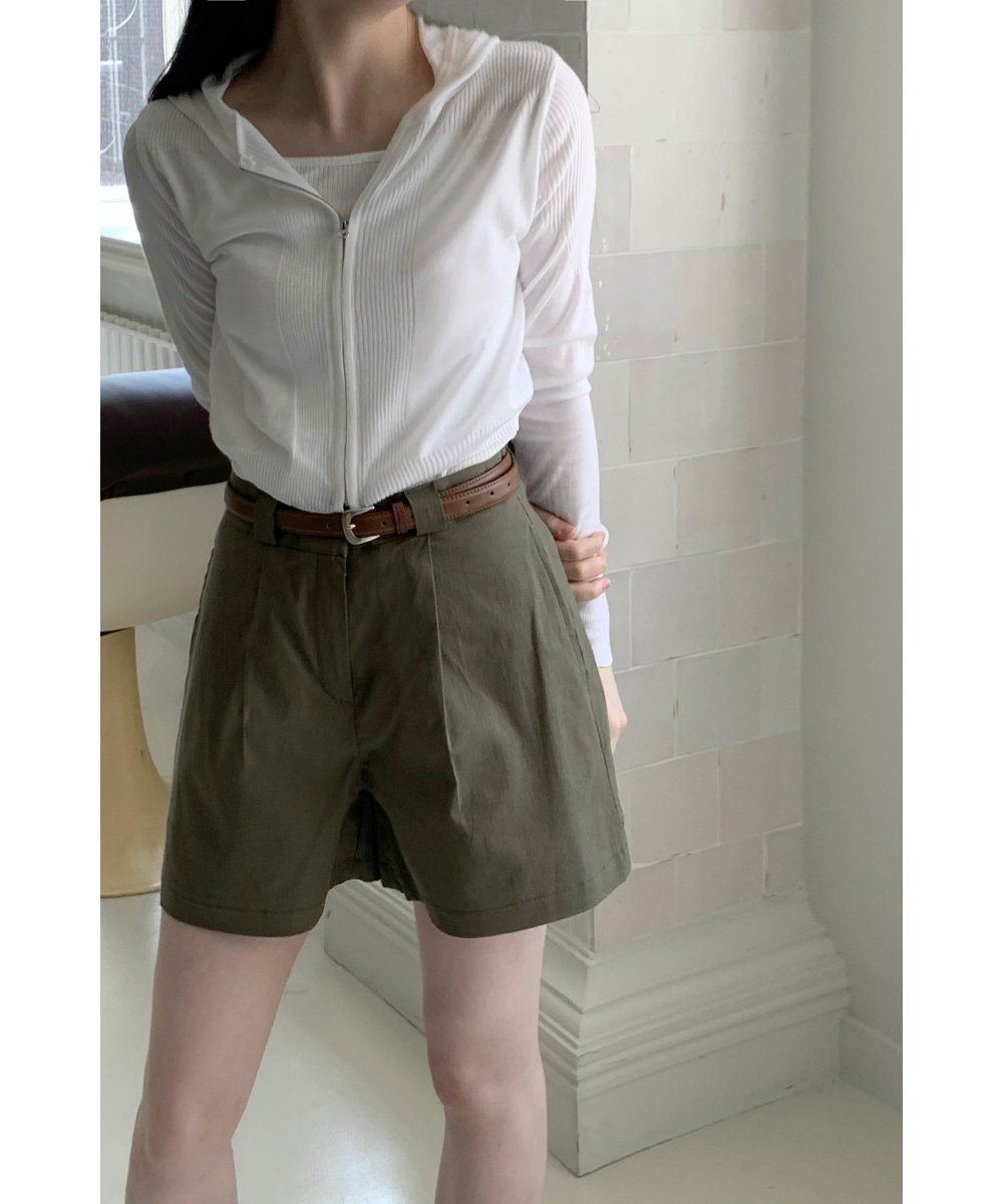 極美品 CALEE スラックスショートパンツ ブルーグリーン L ワンタック 極美品 CALEE スラックスショートパンツ ブルーグリーン L