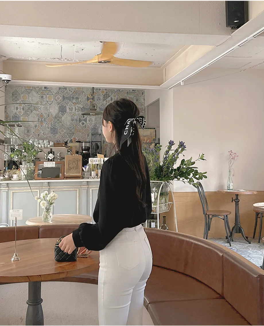 RIRINCO カラーネックタイシャーリングブラウス