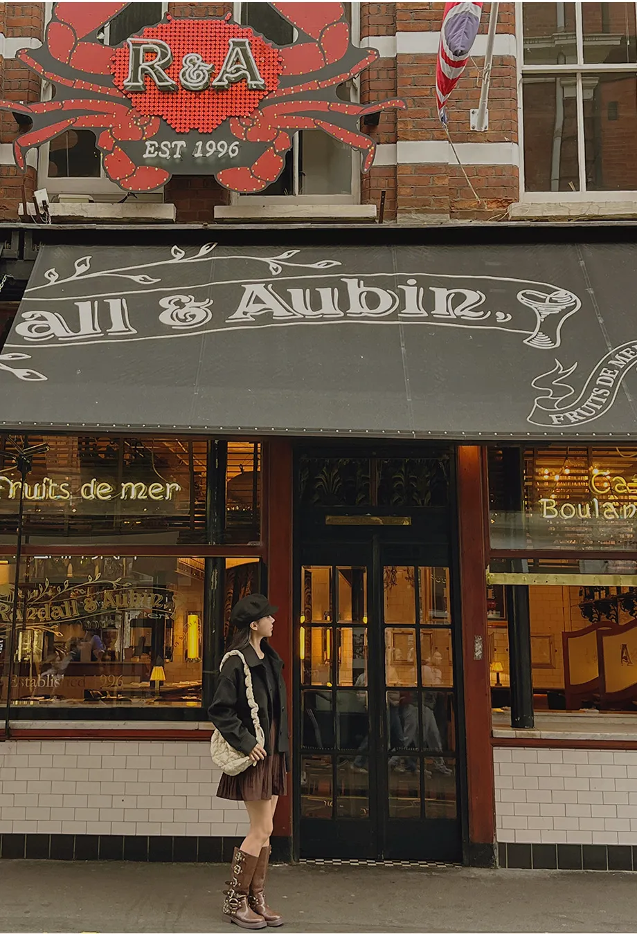 RIRINCO シングルボタンショート丈コート