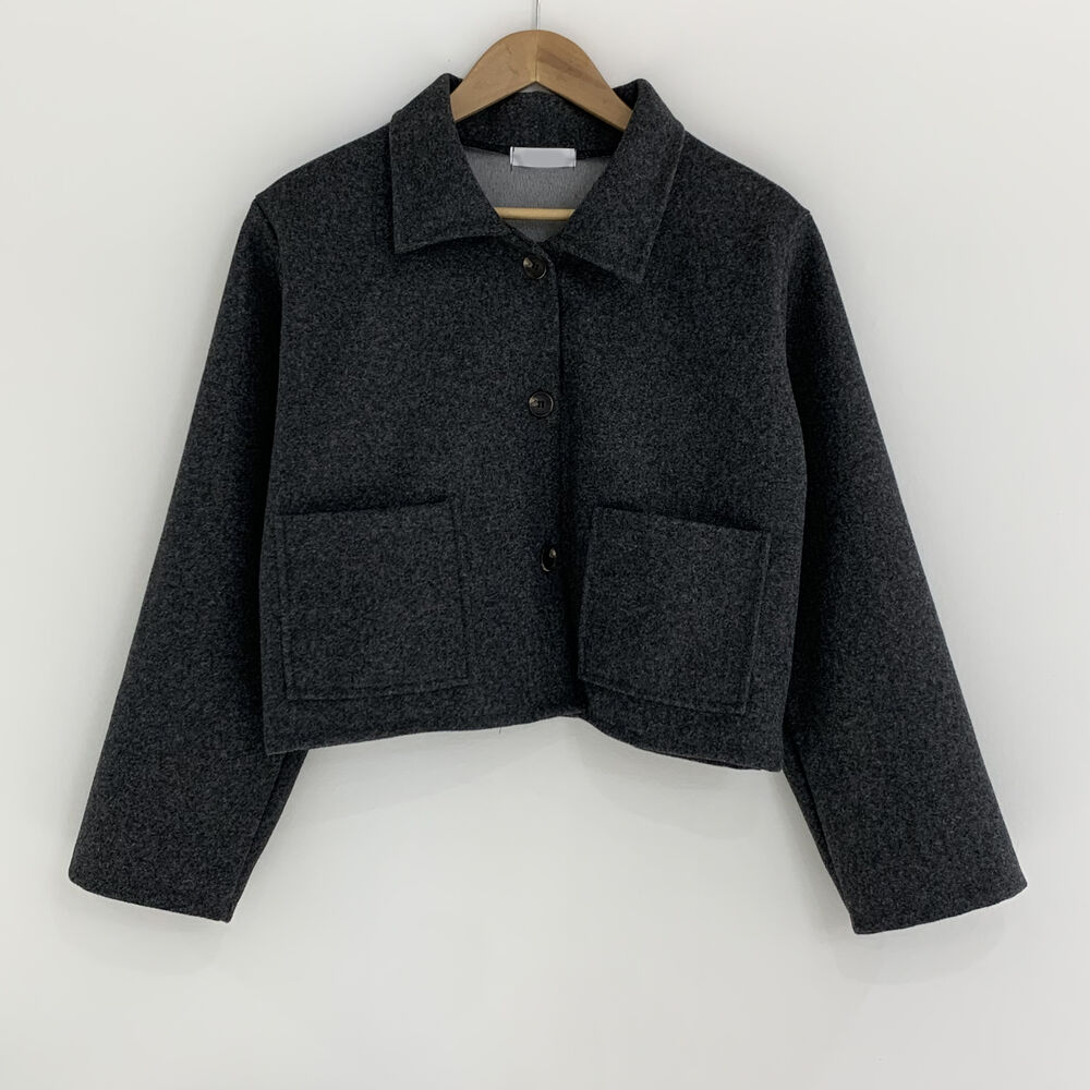 カラーボタンクロップドジャケット | レディースファッション通販 - DHOLIC