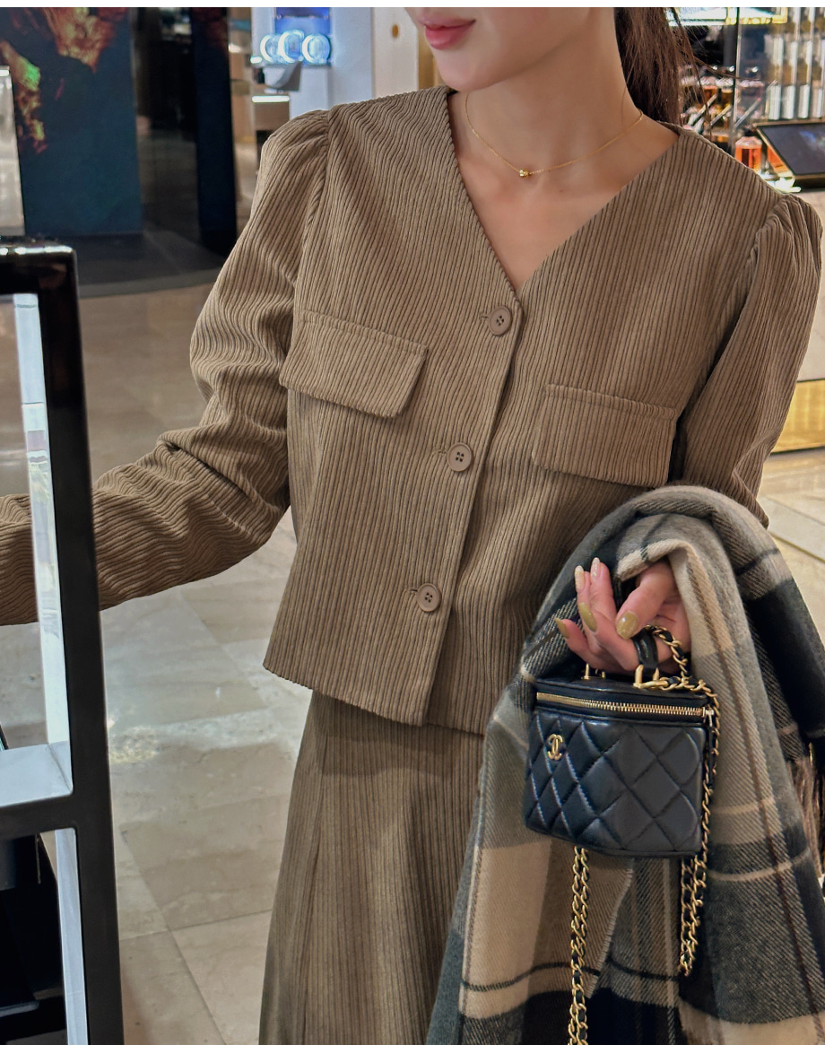 FILA コーデュロイ ジャケット スカート セット FILA コーデュロイ ジャケット スカート セット Fashion Letter