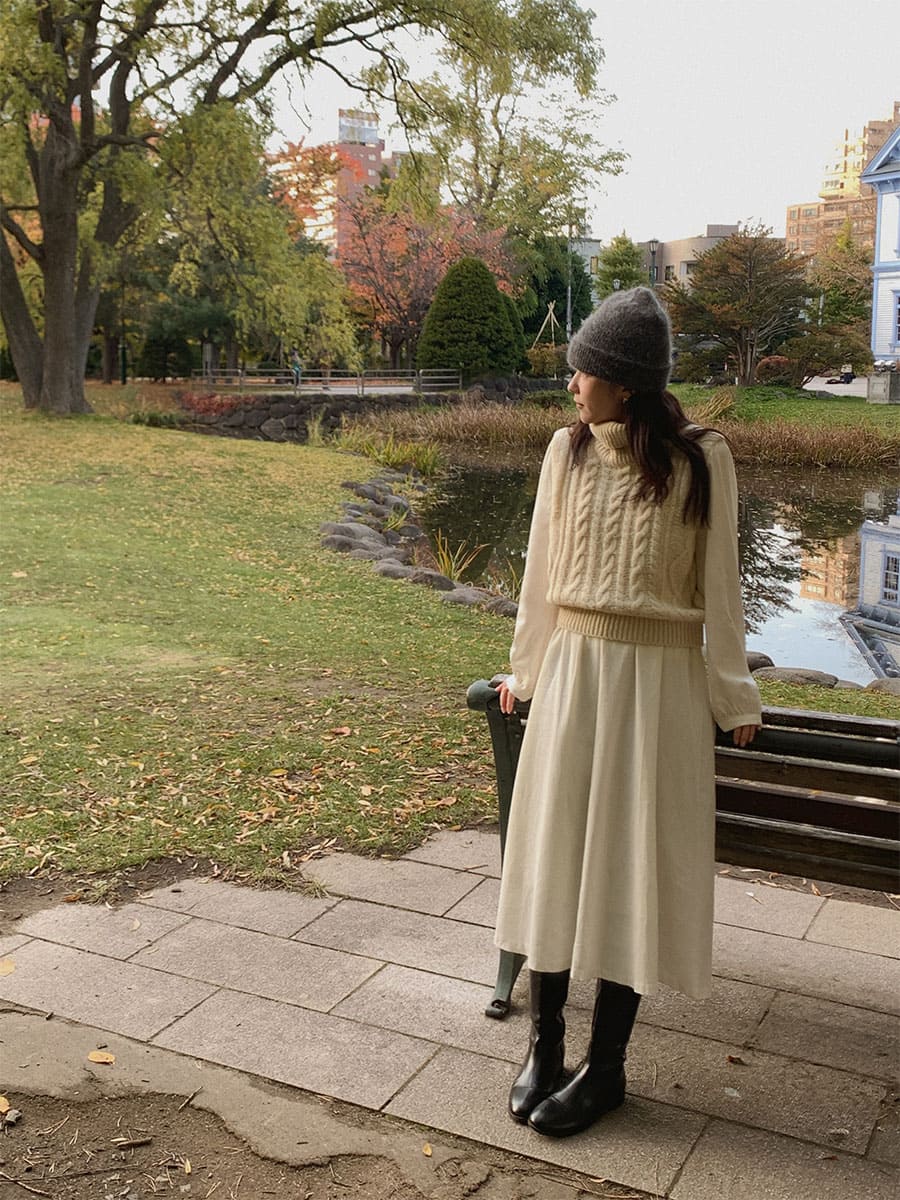 タートルネックケーブルニットベスト | レディースファッション通販