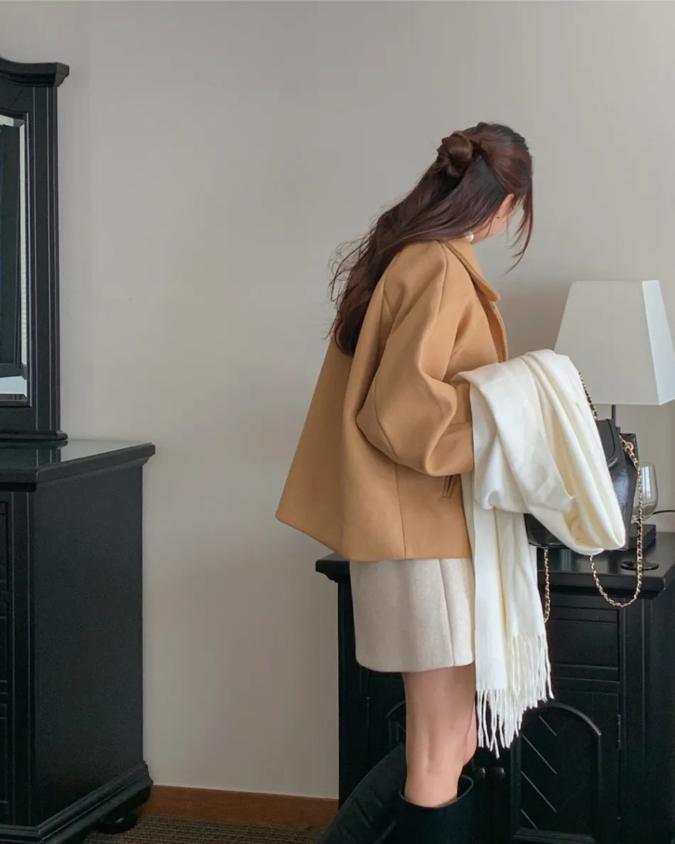 머플러 모델 착용 이미지-S5L2