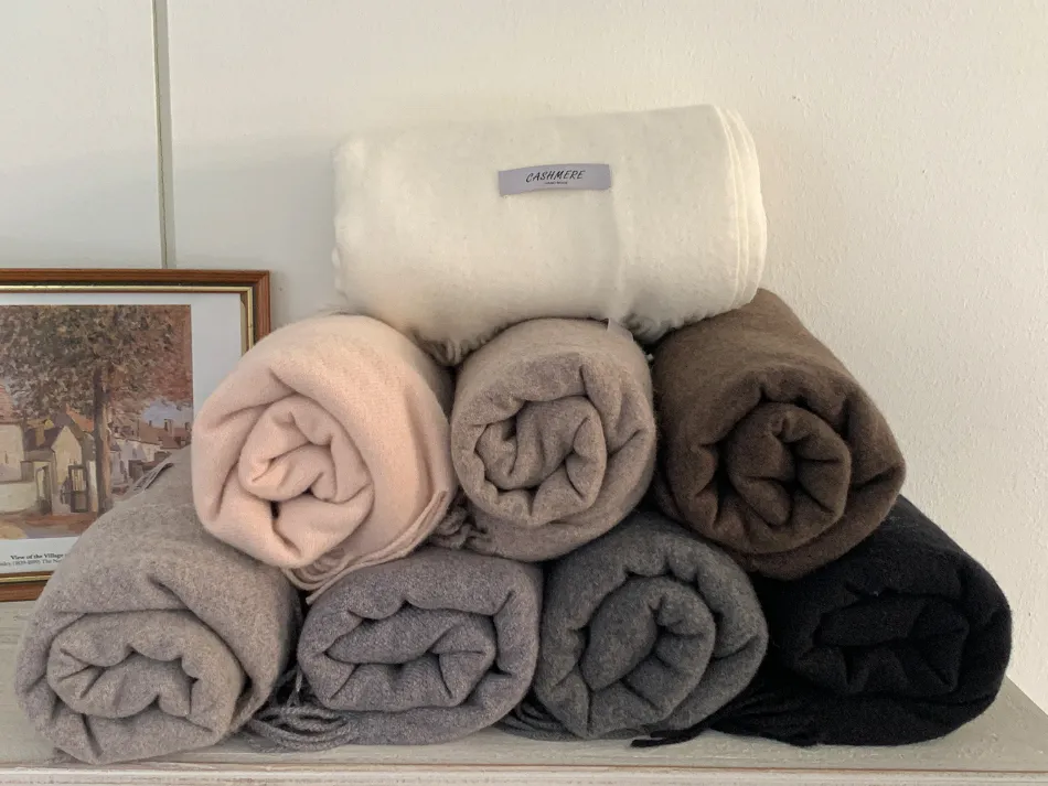 머플러 크림 색상 이미지-S2L45