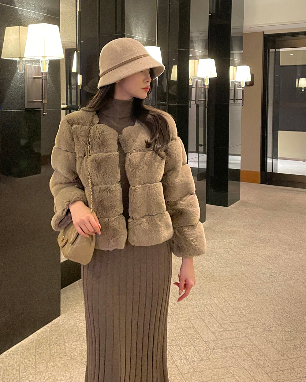 Nodress 薄紫 クロップドファー風ジャケット