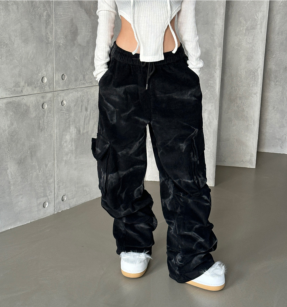 カットアウトボディースーツ風Tシャツ | レディースファッション カットアウトボディースーツ風Tシャツ | レディースファッション