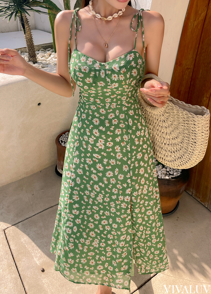 D&G 花柄 キャミワンピース キャミソール　ライトブルー　シルク D&G 花柄 キャミワンピース キャミソール ライトブルー シルク