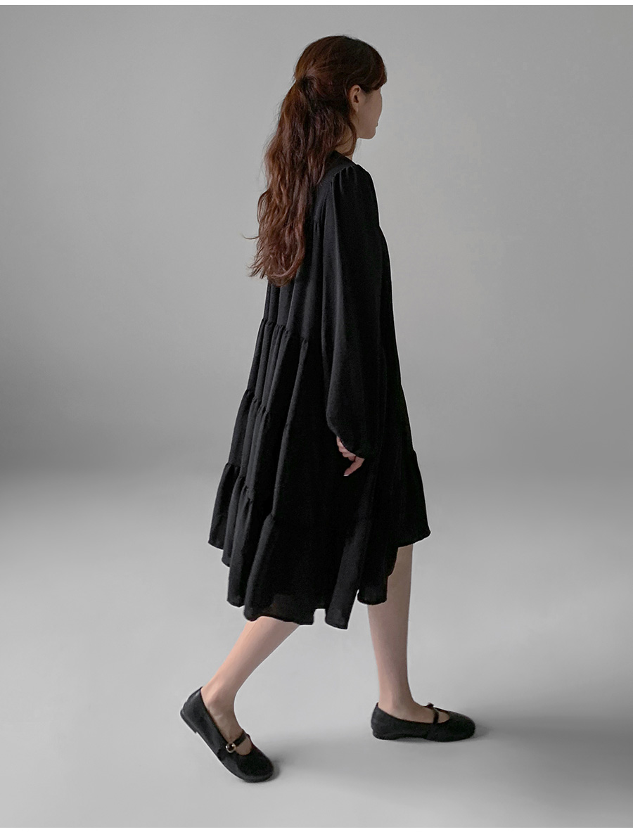 Pium フロントホックティアードミニワンピース フロントホックティアードミニワンピース – pium