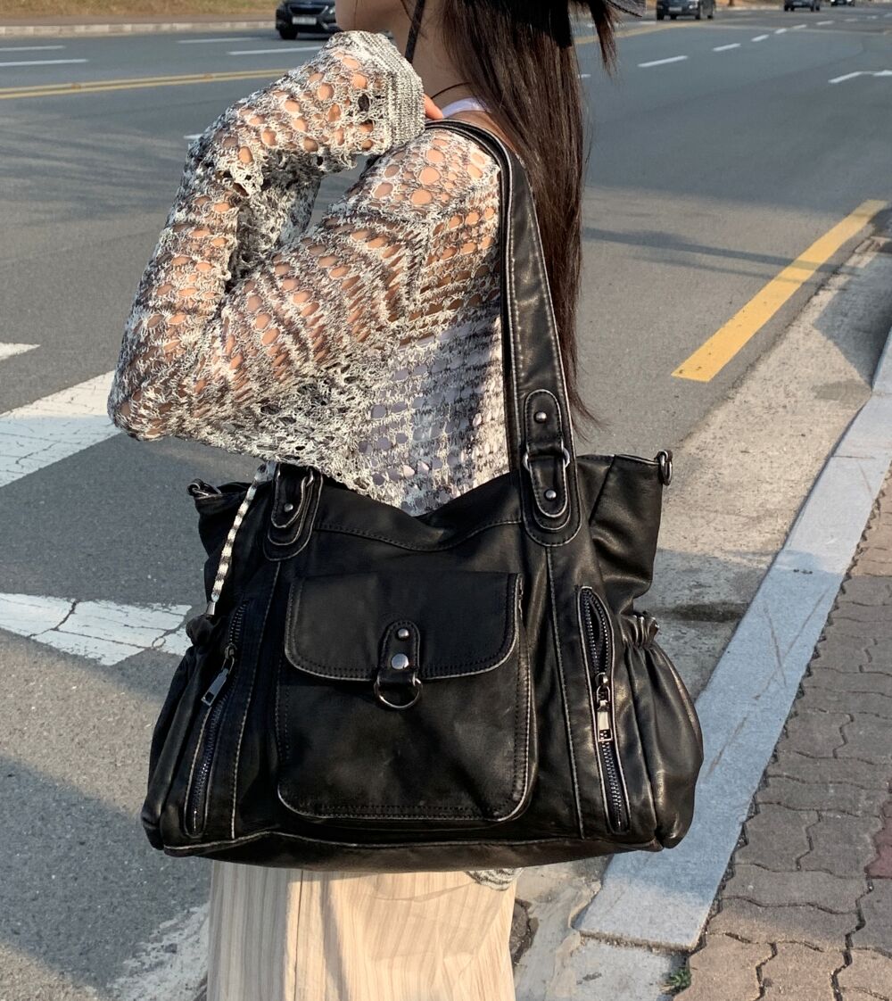 □【STOFストフ】 Leather pocket big roll bag ビッグロール
